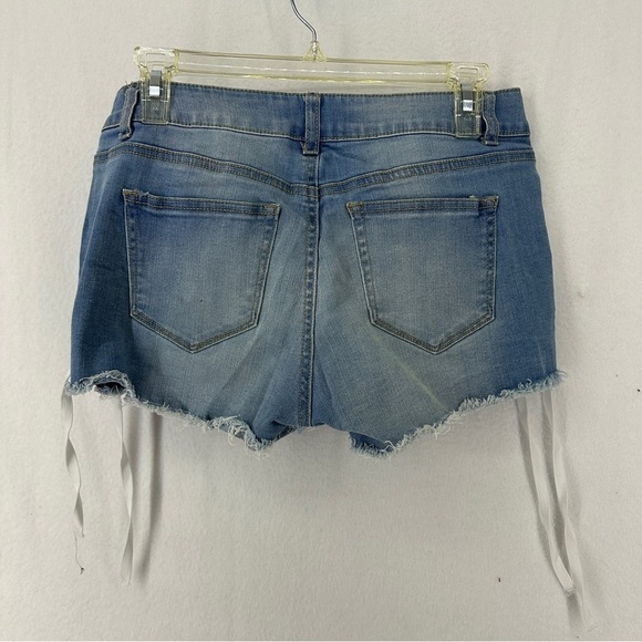 Wax Jean Side Tie Jean Medium Wash. Shorts Medium - Picture 10 of 12
